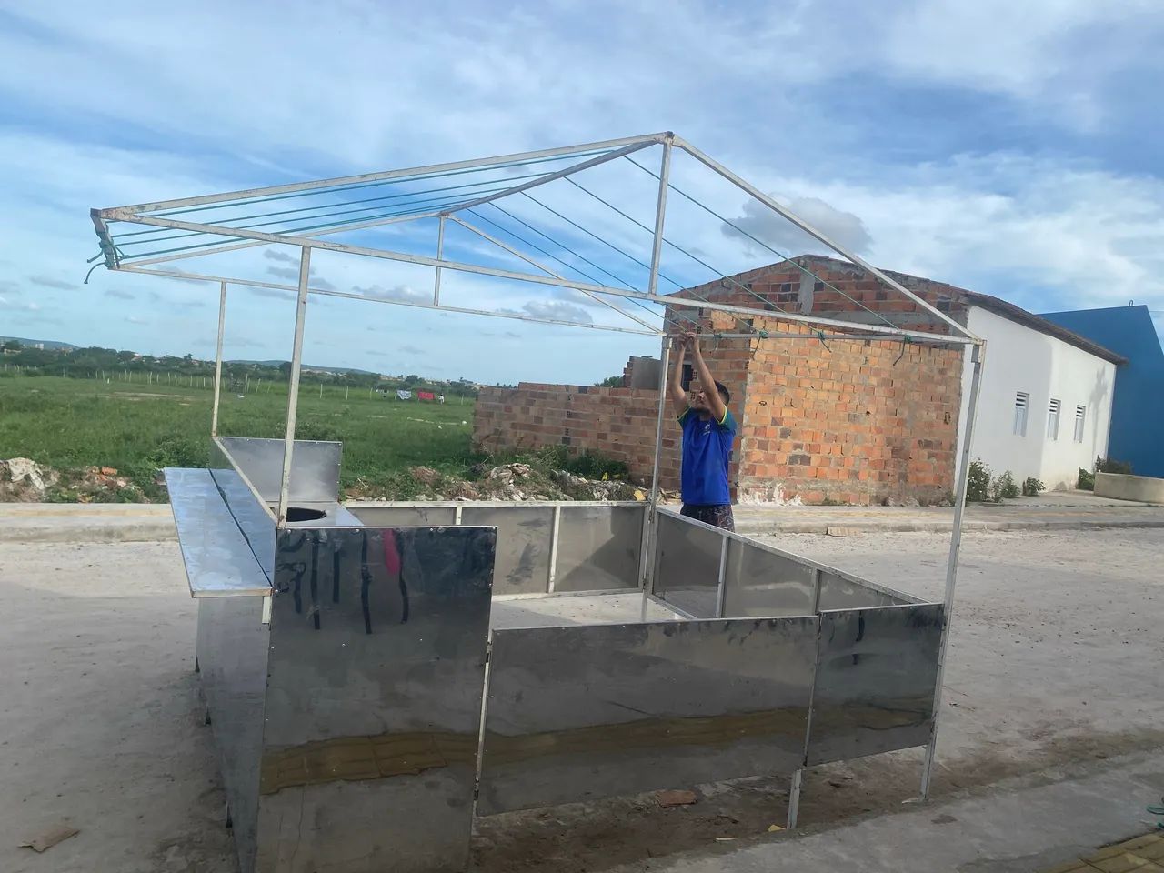Vendo essa barraca toda no inox toda desmontável  - Foto 2