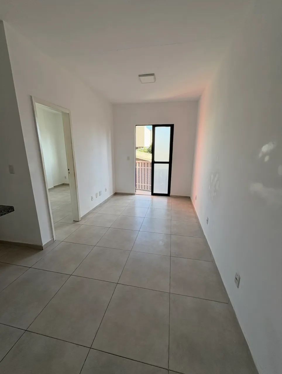 Vendo Lindo Apartamento 1/4 com Garagem 