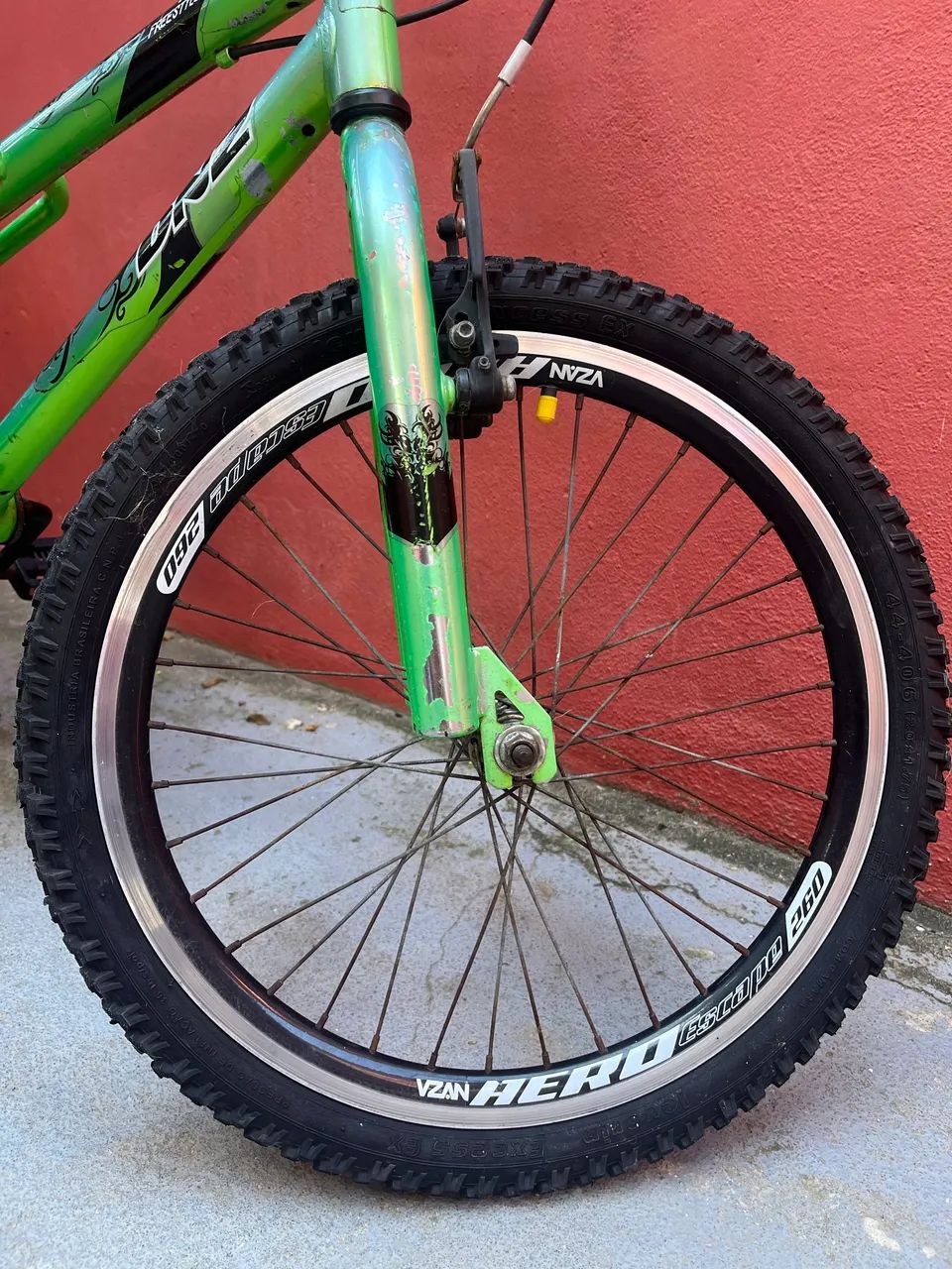 Bicicleta BMX infantil ARO 20 - Foto 3