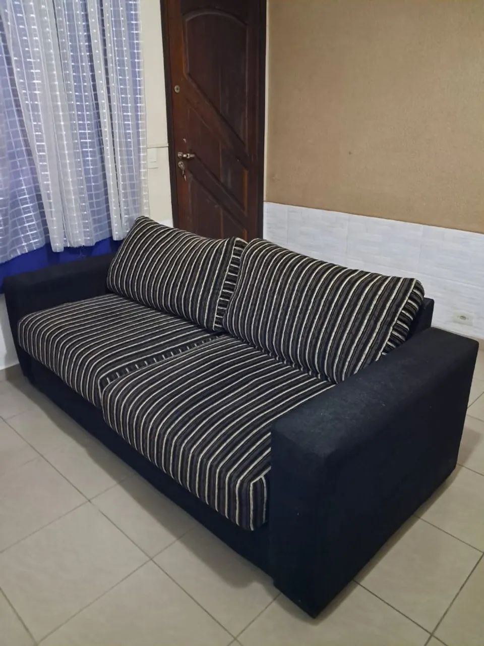 SOFÁ 2 e 3 LUGARES  350 REAIS