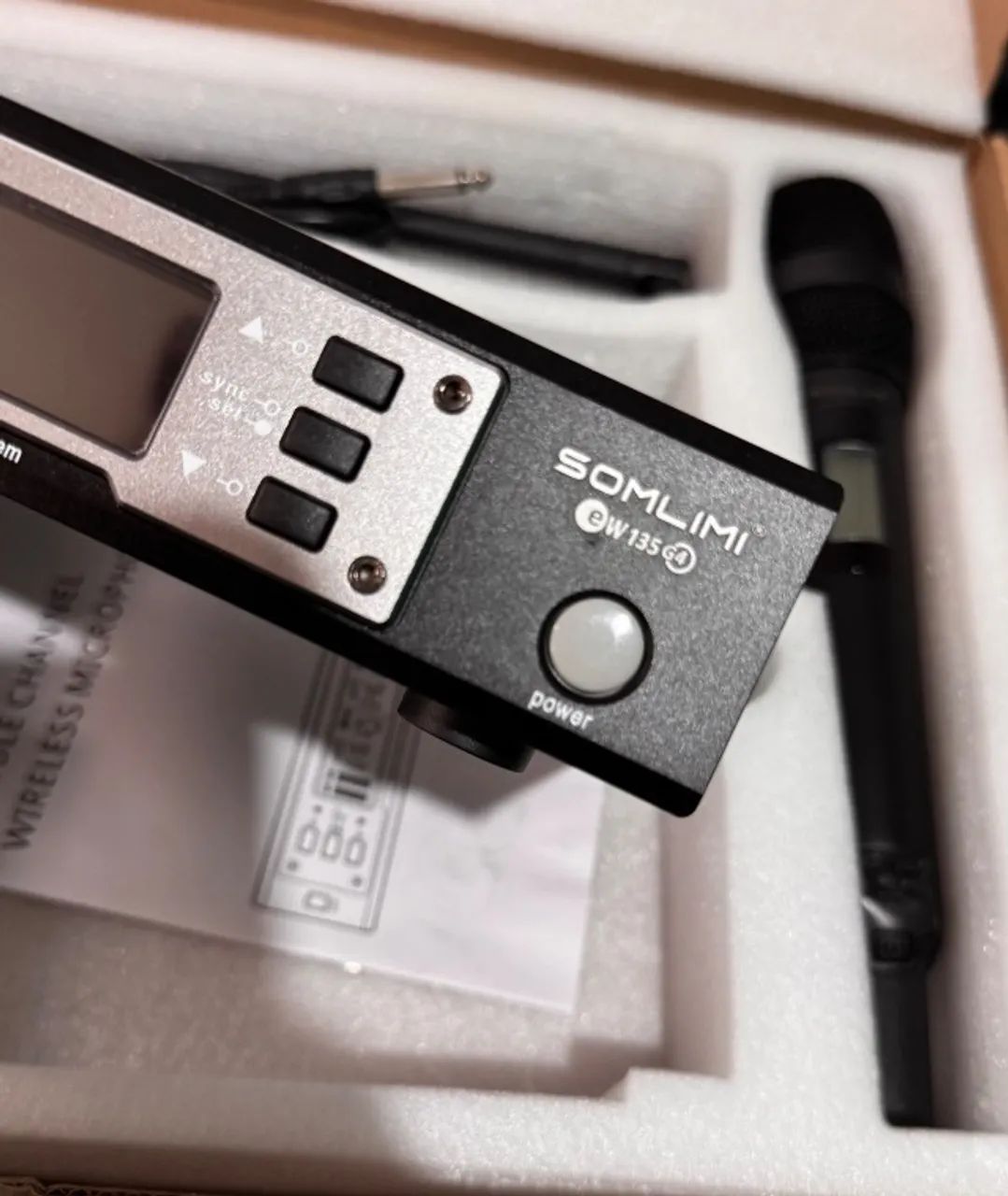 Microfone sem fio duplo Somlimi ou Sennheiser ew135 - Foto 4