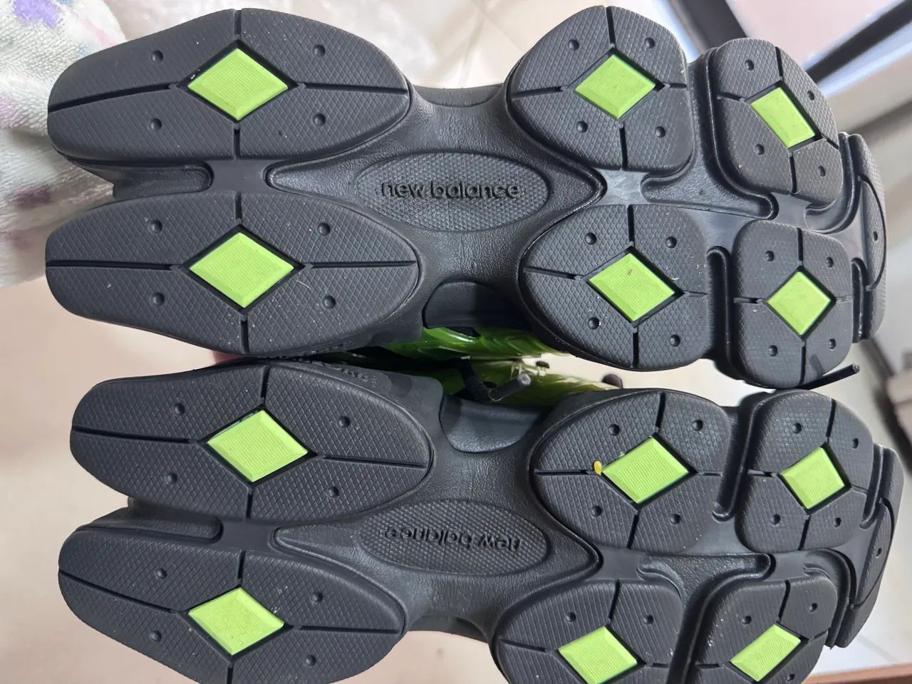 Tênis New balance 9060 edição limitada  - Foto 2