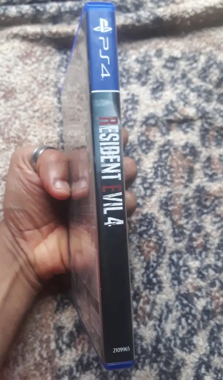 Resident Evil 4 Remake PS4 - Foto 4