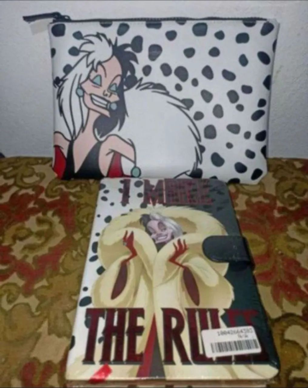 Kit Cruella caderneta e necessaire 