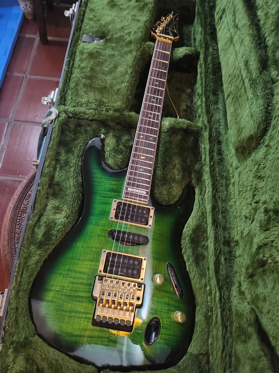 Ibanez S540FM 日本製 Custom Made グリーン フレイム Guitarra Ibanez S540FM Custom Made (Japan) Década de 90