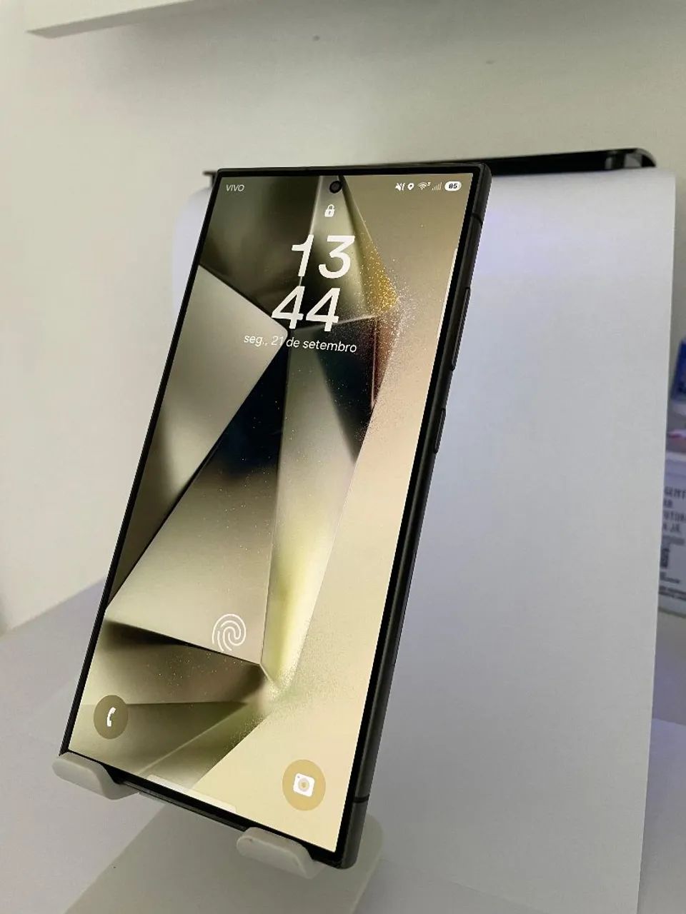 Troco Galaxy S24 ULTRA 512Gb em Iphone 15 Pro Max