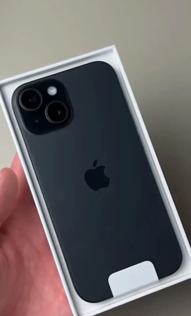  iPhone 15 (128 GB) - Preto 