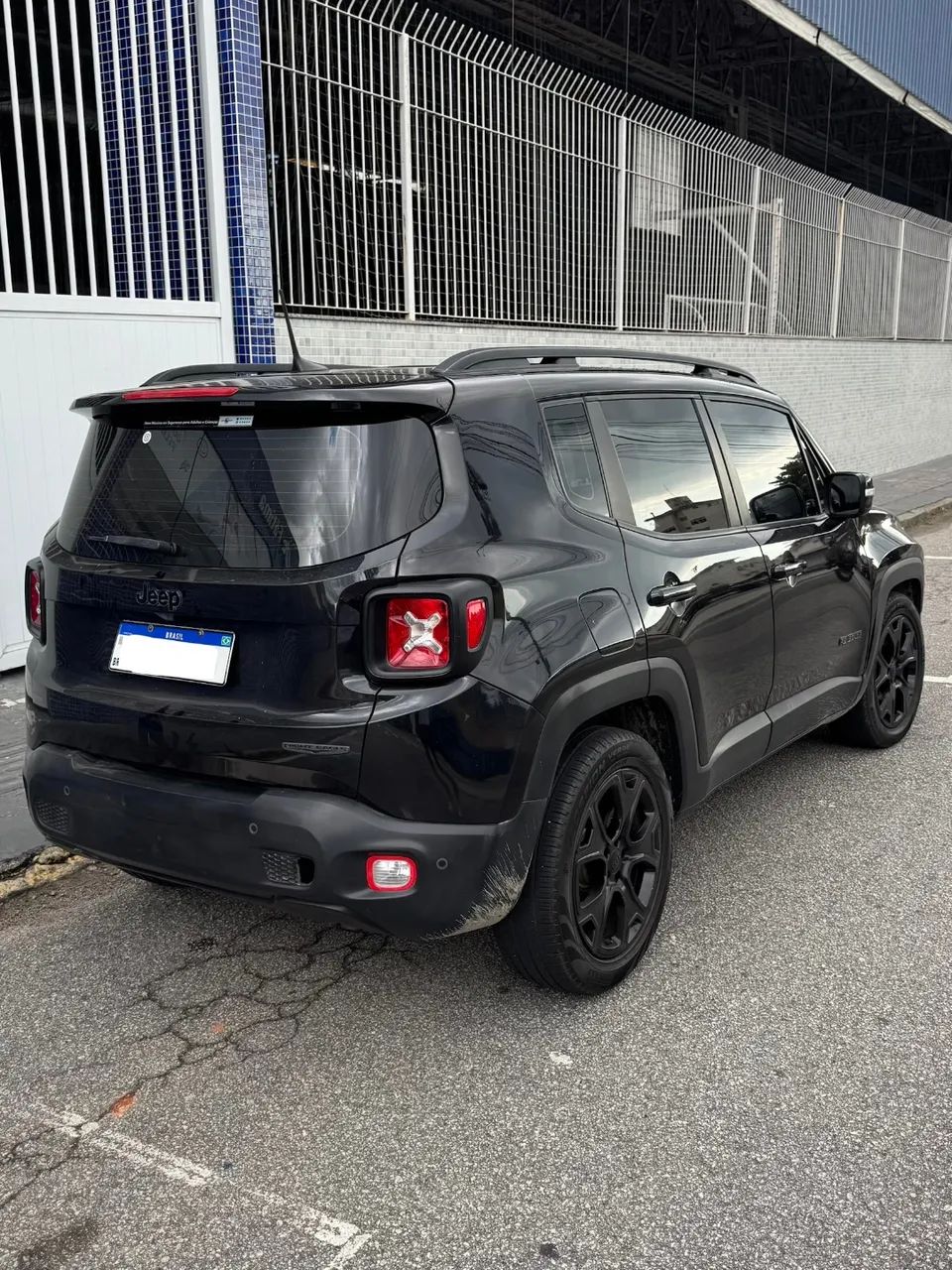 Jeep Renegade Night Eagle 1.8 4X2 Flex Aut. 2018 - Foto 3