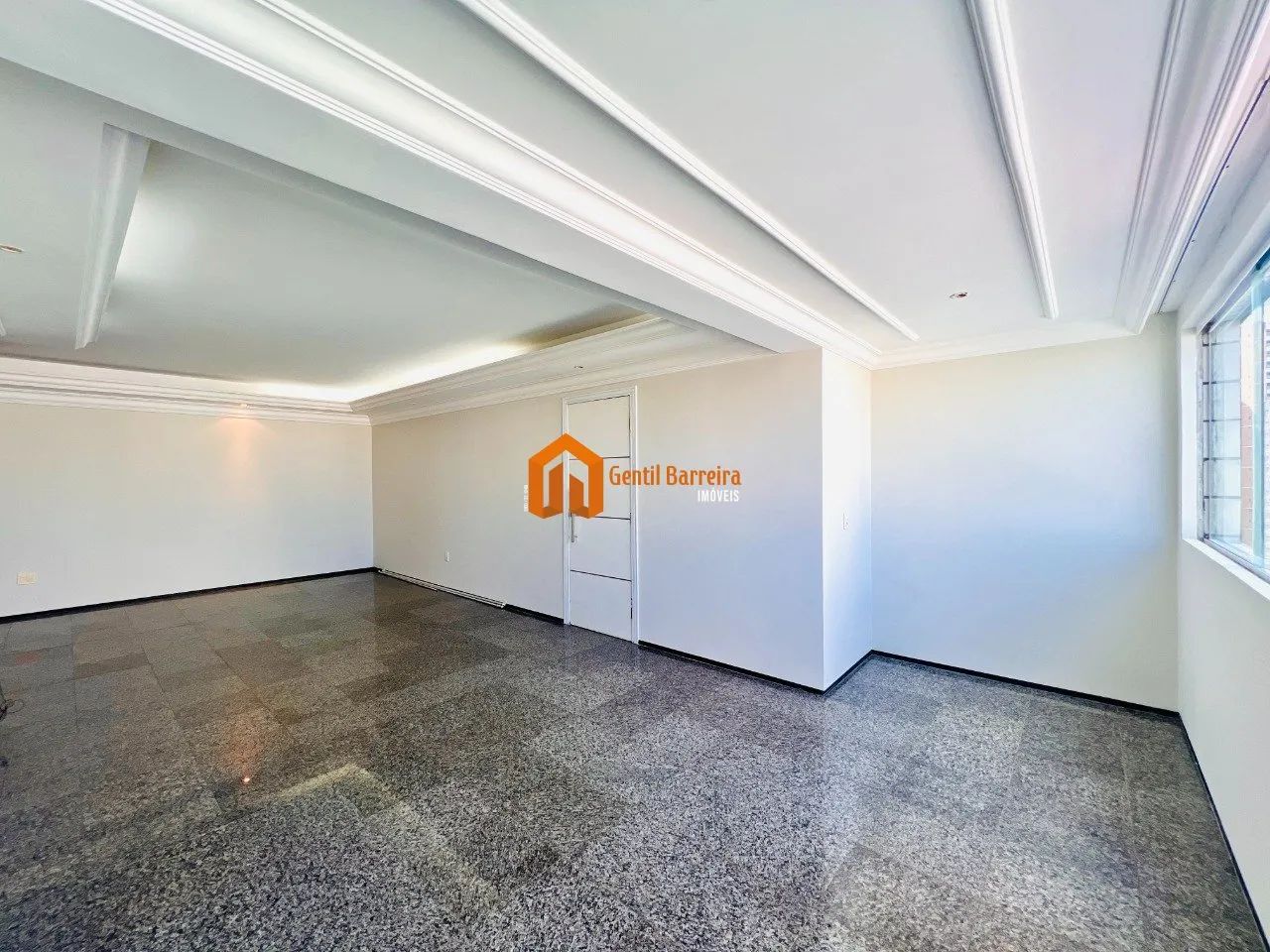 Apartamento espaçoço e nascente no Dionisio Torres - Foto 4