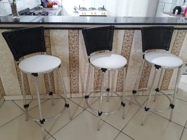 BANQUETA PARA BALCÃO EM ALUMINIO/ UNIDADE
