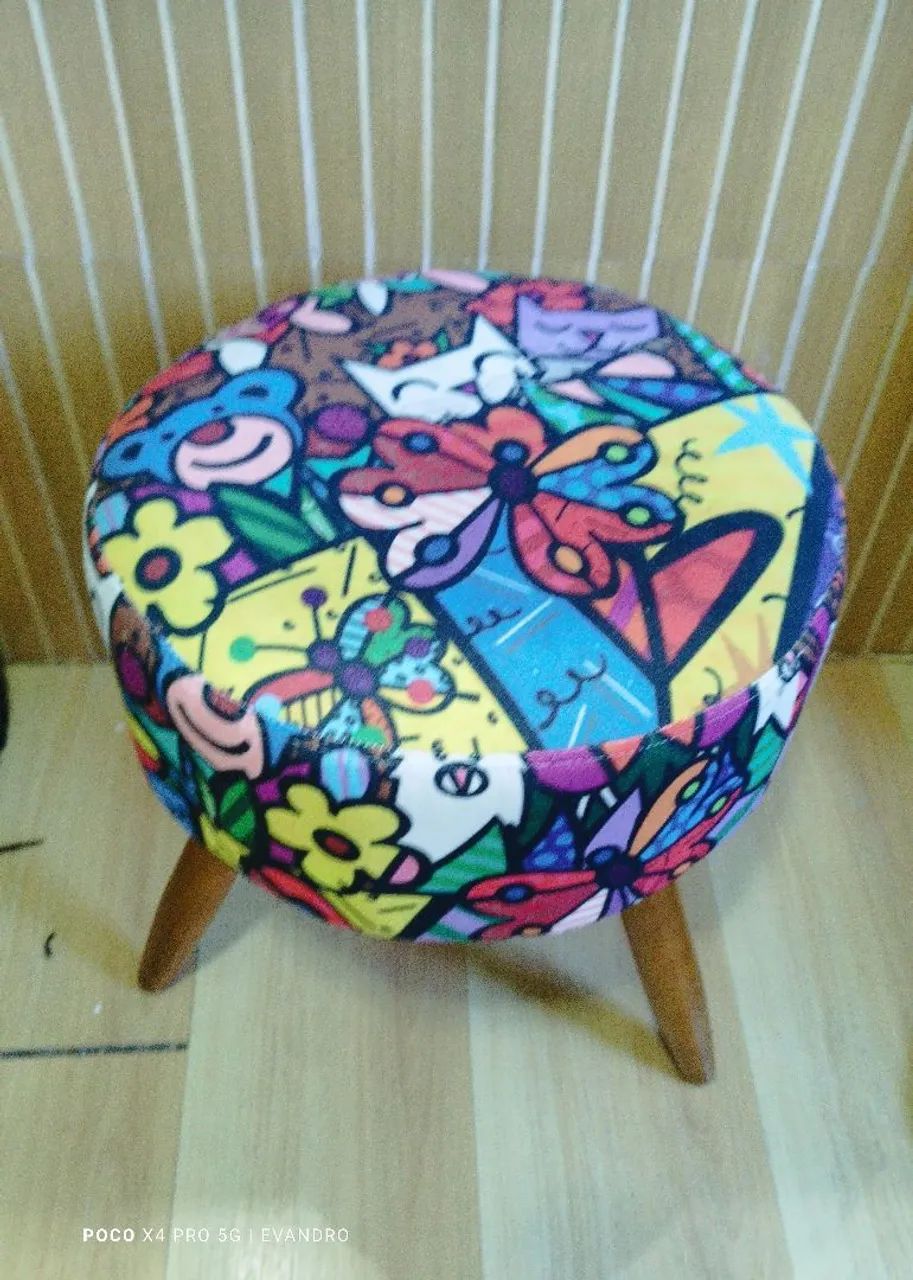 Puff com estampa Romero Britto  - Foto 4