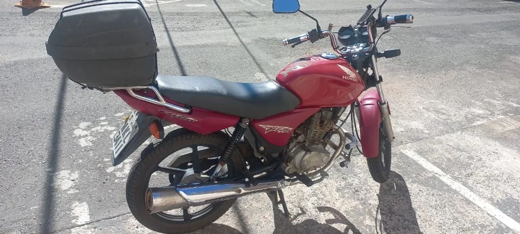 CG 150 - Foto 2