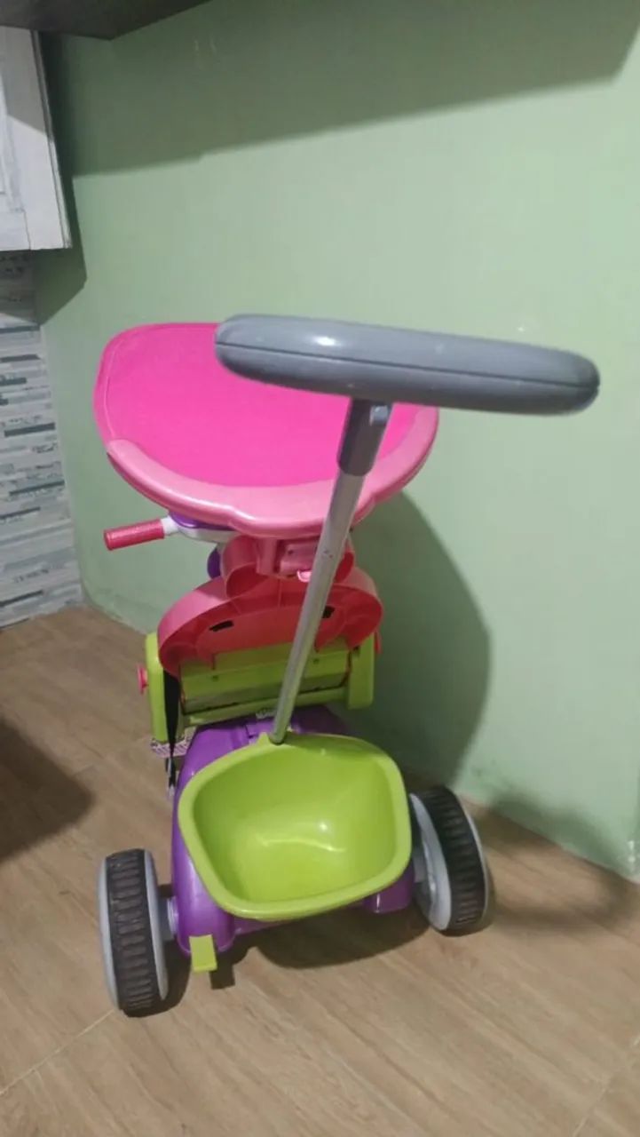 BAIXOU! Carrinho de passeio/triciclo - Foto 2