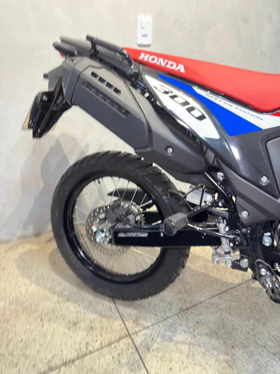 XR 300L TORNADO Special Edition - Foto 4