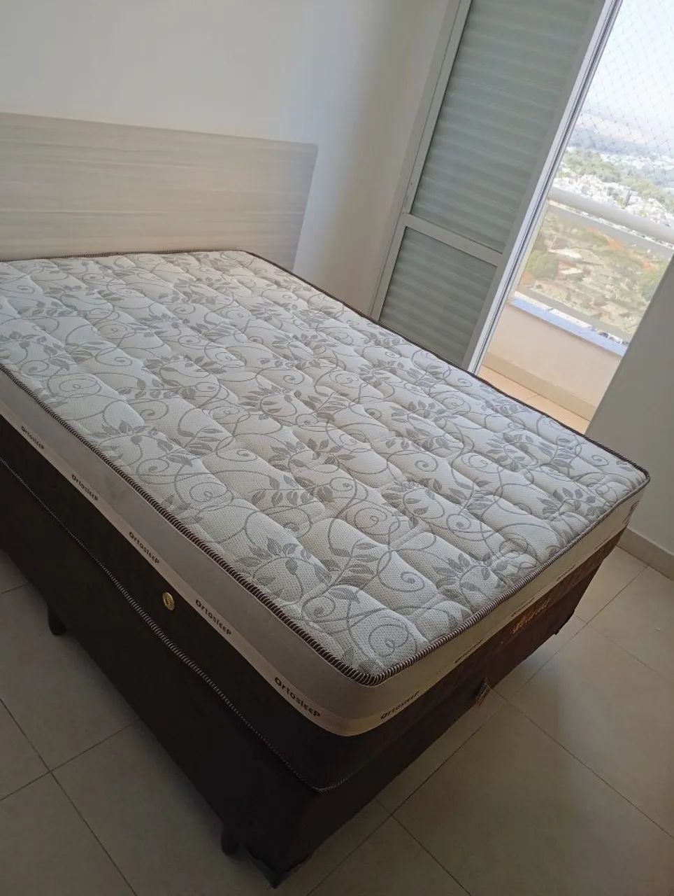 Cama casal pra coluca 
