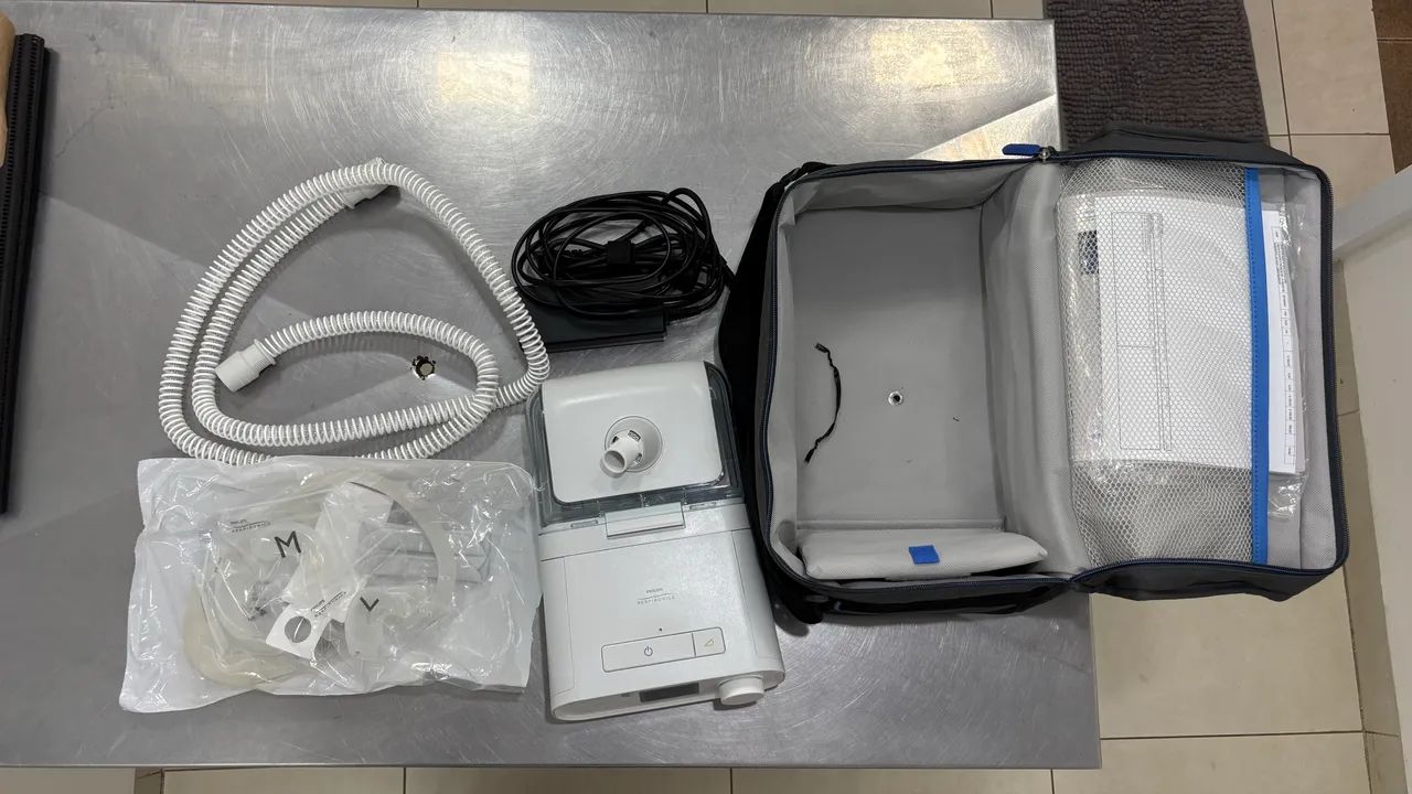 CPAP Philips Respironics DreamStation - Semi Novo (Pouco Uso)