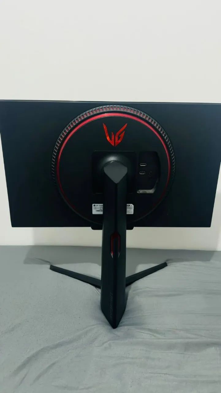 Monitor LG Ultragear 27 144hz - Foto 2