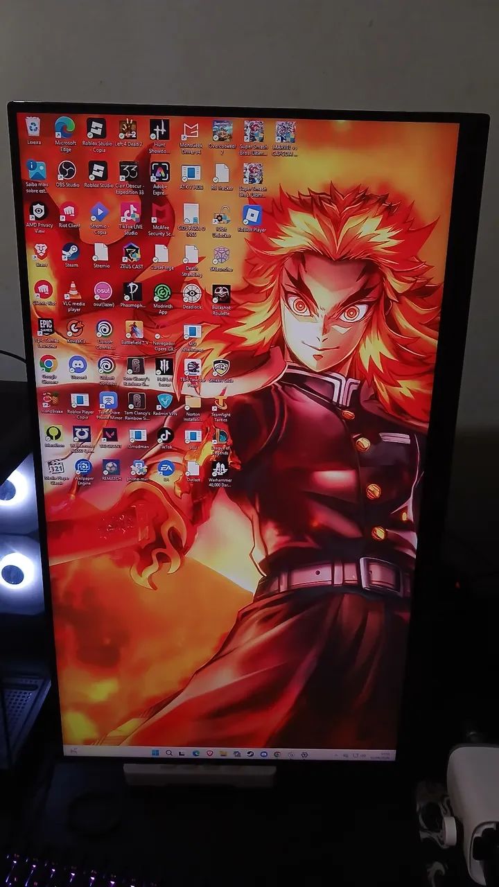 Monitor LG Ultra Gear 144HZ 24 polegadas com braço articulado  - Foto 2