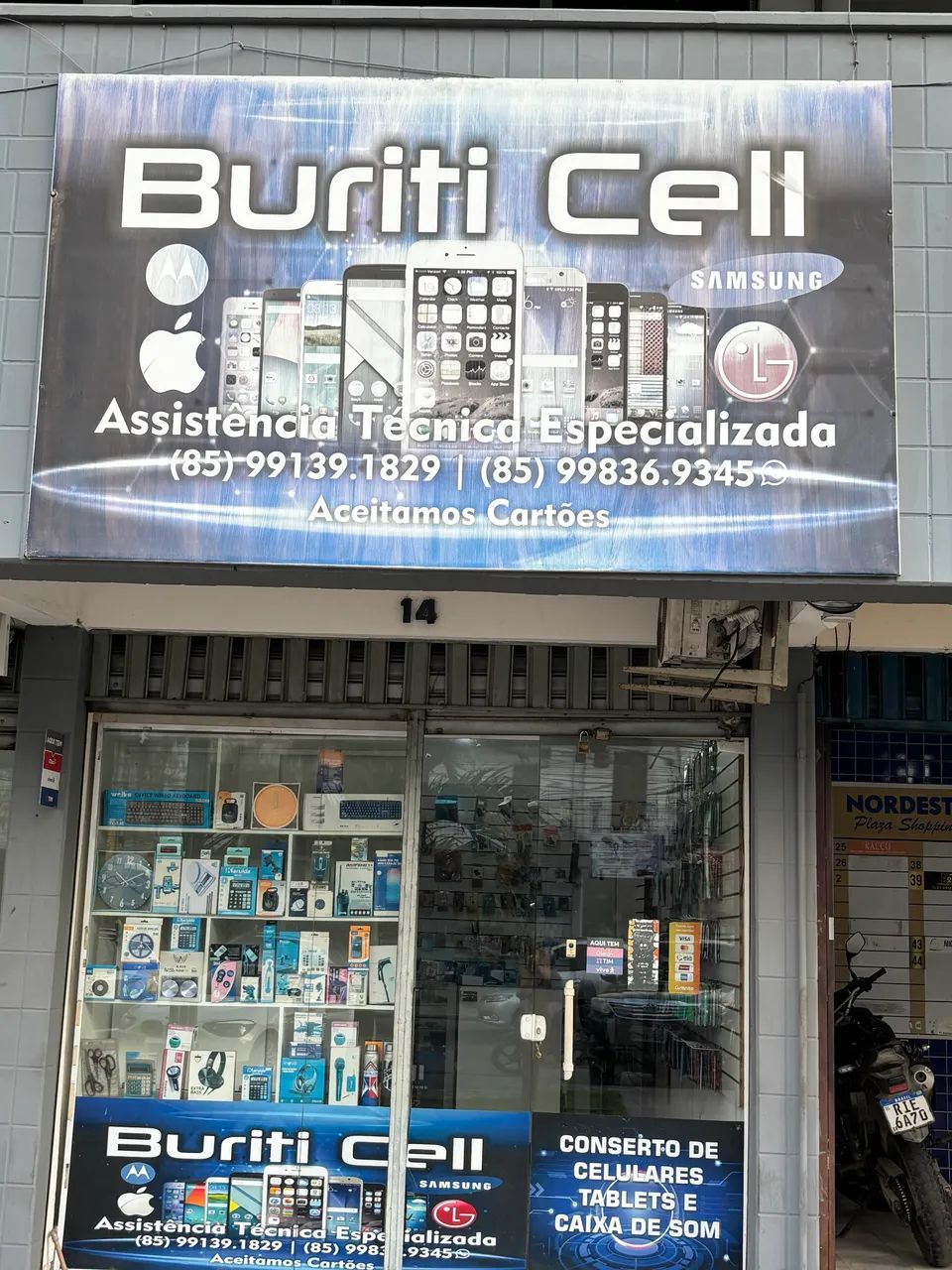 Vende-se ou transfere-se Loja de celulares no - Centro de Messejana  - Foto 2