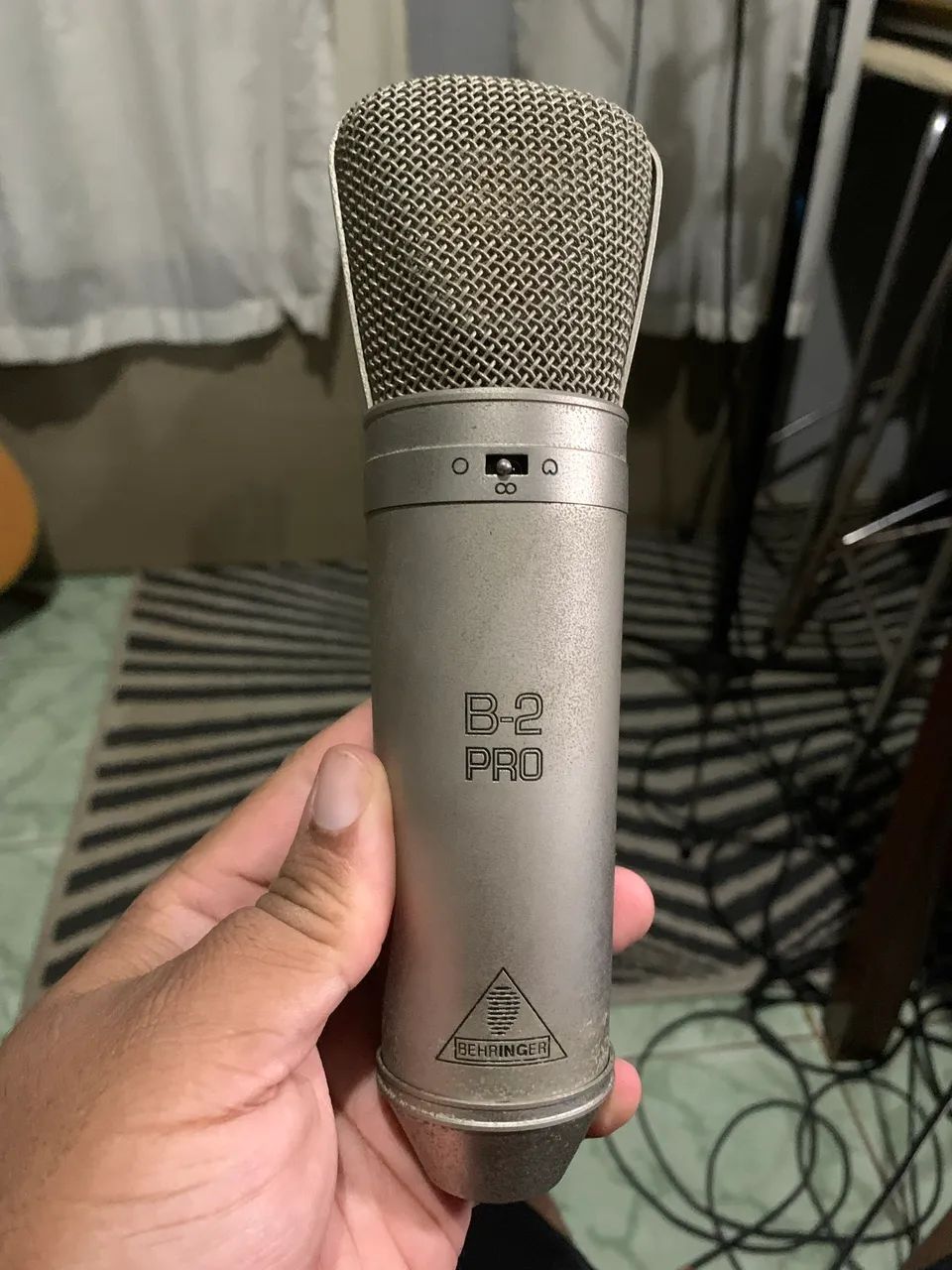 Microfone condensador Behringer B2 Pro