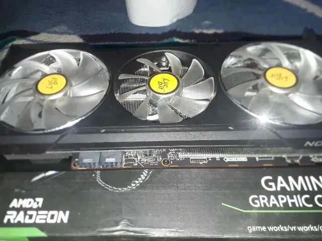 Placa de video Hellhound 6700XT 12GB