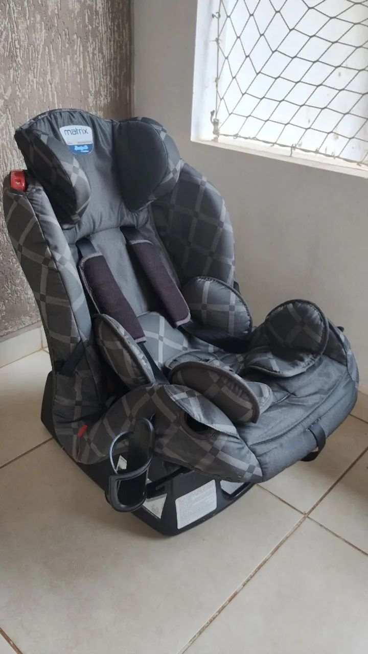 Cadeirinha para carro Matrix Evolution Burigotto Completa 