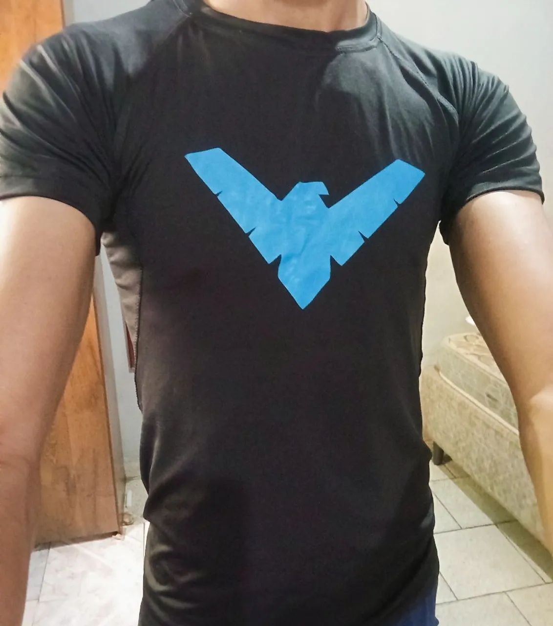 2 Camisas personalizadas (Asa noturna e X-men)  - Foto 3