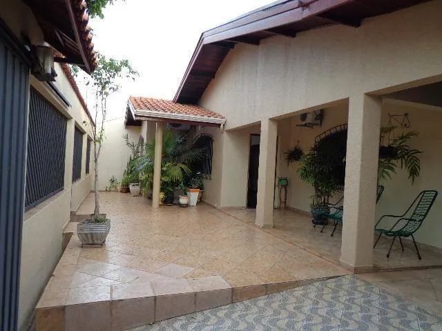 Casa à venda em Hortolândia, Loteamento Remanso Campineiro, com 3 quartos, com 232 m² - Foto 3