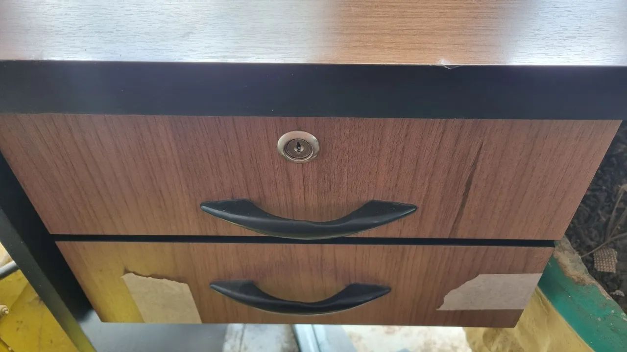 Vendo mesa de escritório em L - Foto 3