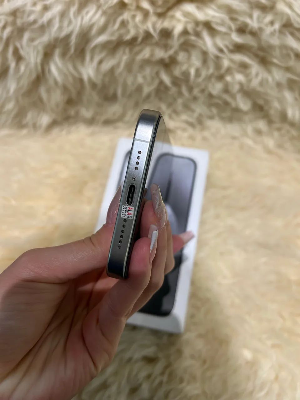 IPHONE 15 PRO MAX 256/SEMINOVO COM CAIXA  - Foto 5