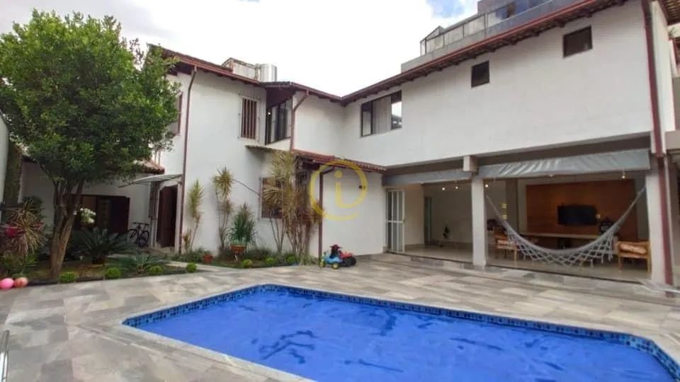 Casa para Venda no Castelo, BH