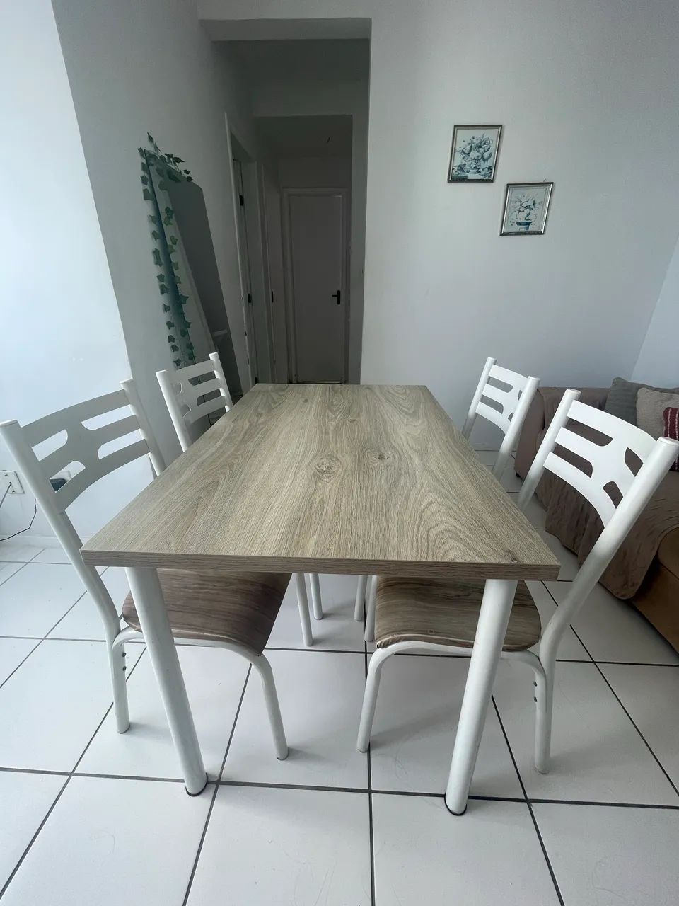 Mesa de jantar super conservada  - Foto 3