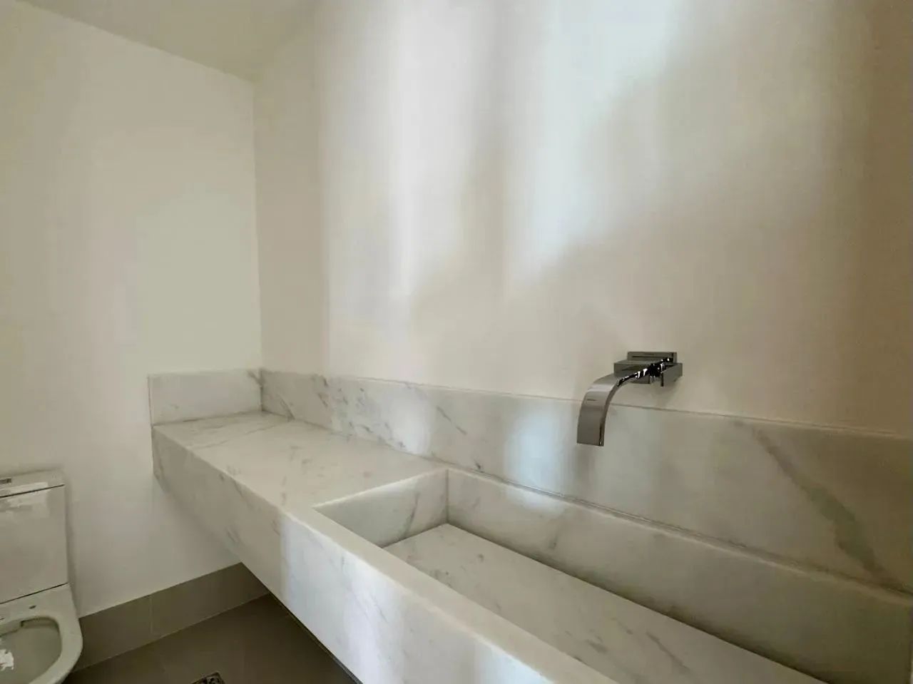 Imóvel para venda tem 245 metros quadrados com 4 quartos em Setor Bueno - Goiânia - GO - Foto 9
