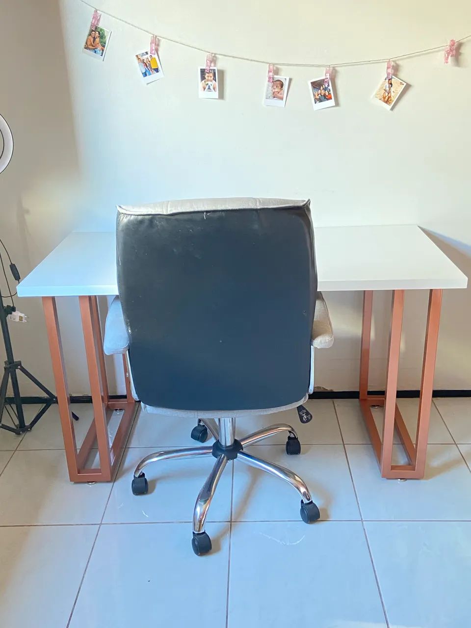 Desk65082764316419120