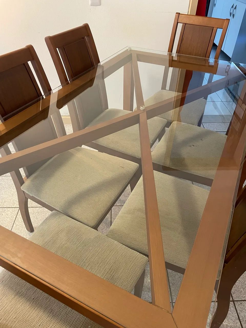 Mesa com cadeiras - Foto 3
