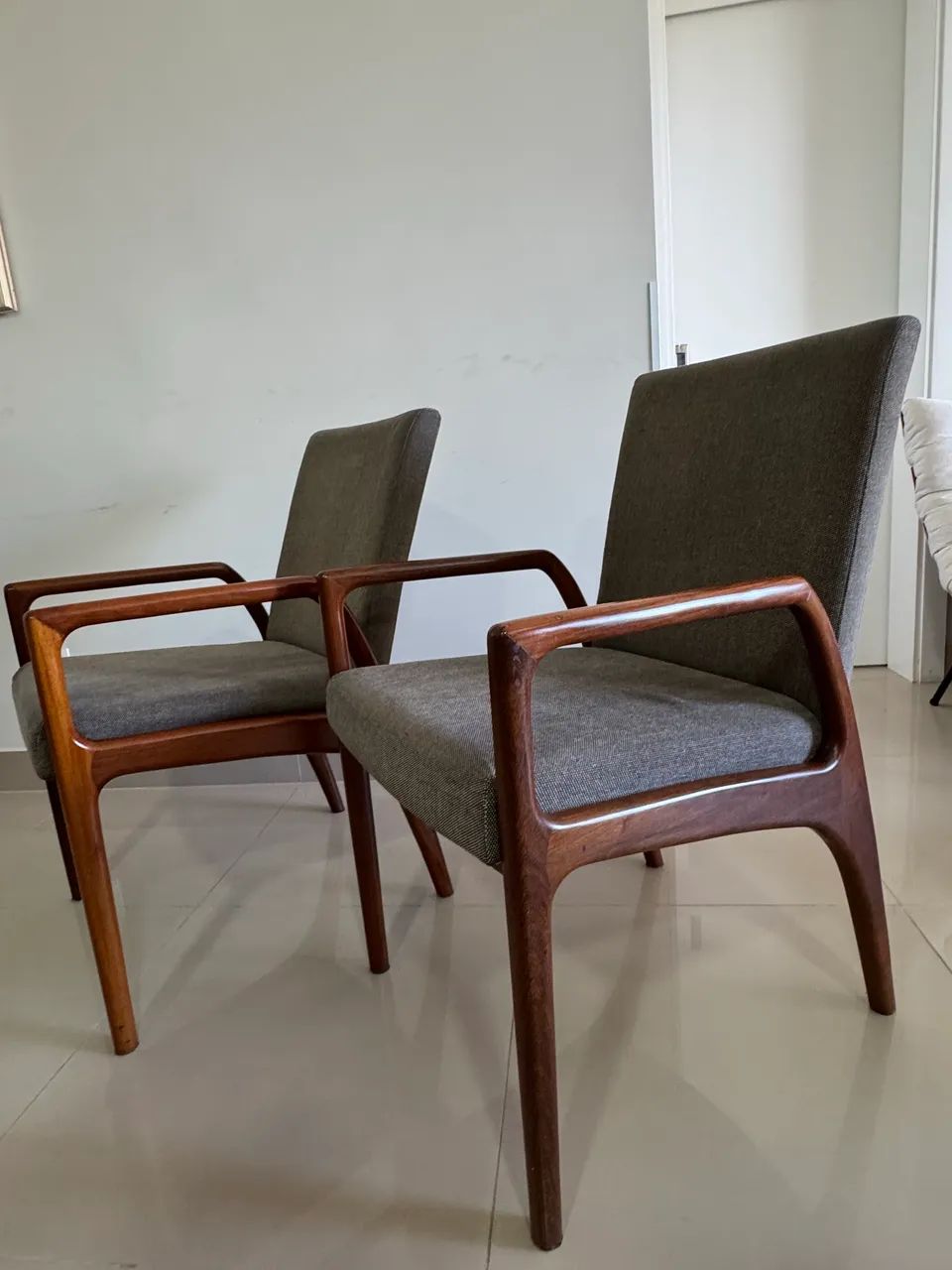 Conjunto de cadeiras (design moderno, madeira maciça) - Foto 2
