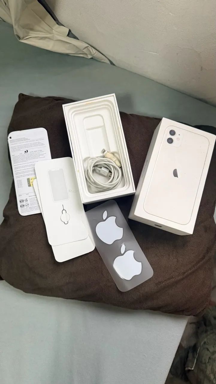 Iphone 11 BRANCO 128GB - Foto 2