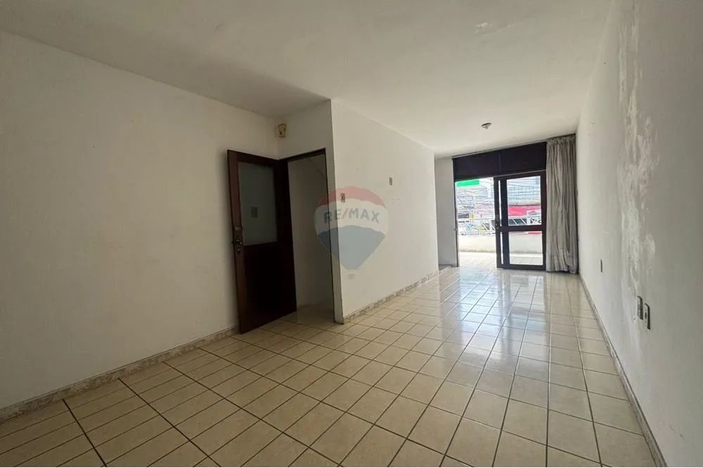 Vendo Ponto comercial com Apartamento Residencial - Bairro São Francisco - Foto 2