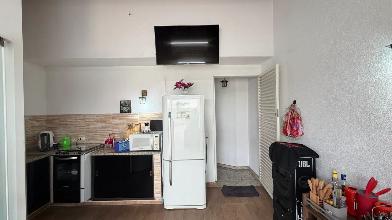 Apartamento sem condomínio 140 mts 02 dormitórios  - Foto 5