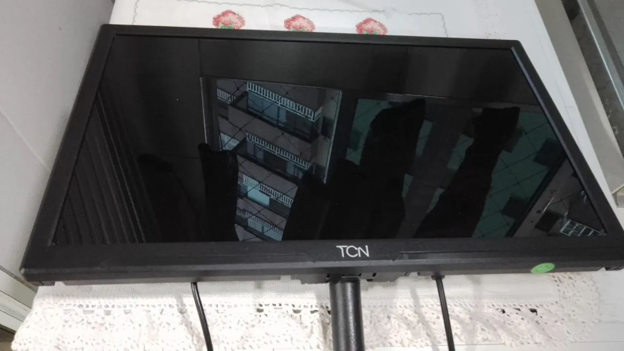 Monitor 18 polegadas 