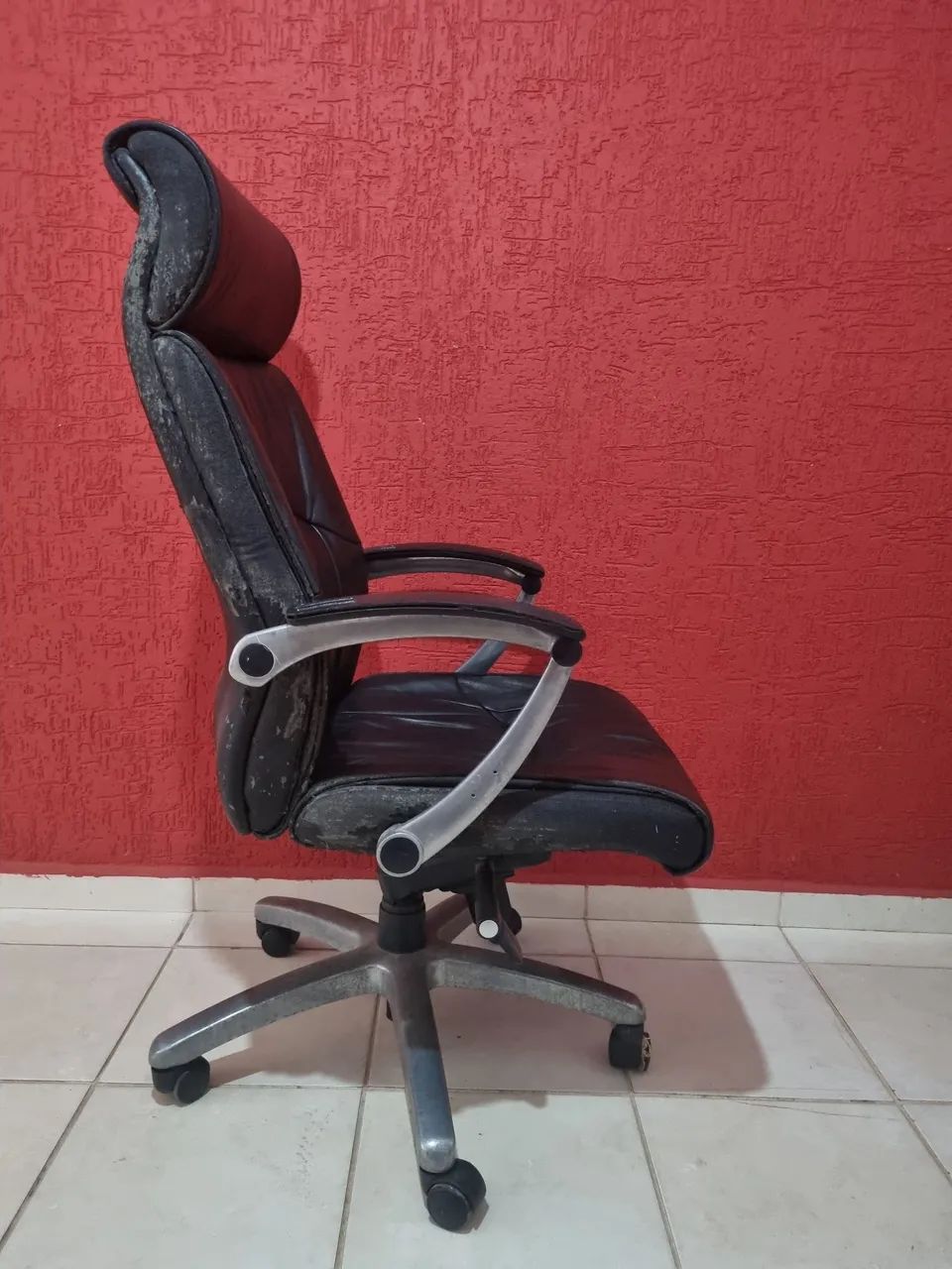 Cadeira escritório executiva - Foto 2