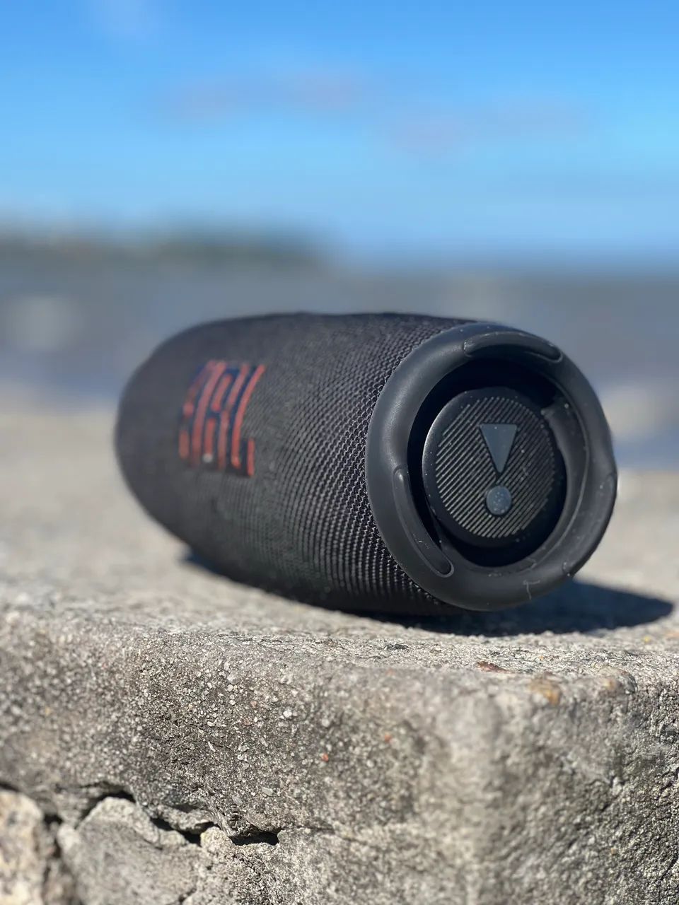 JBL Charge 5 - Oportunidade Imperdível! - Foto 2