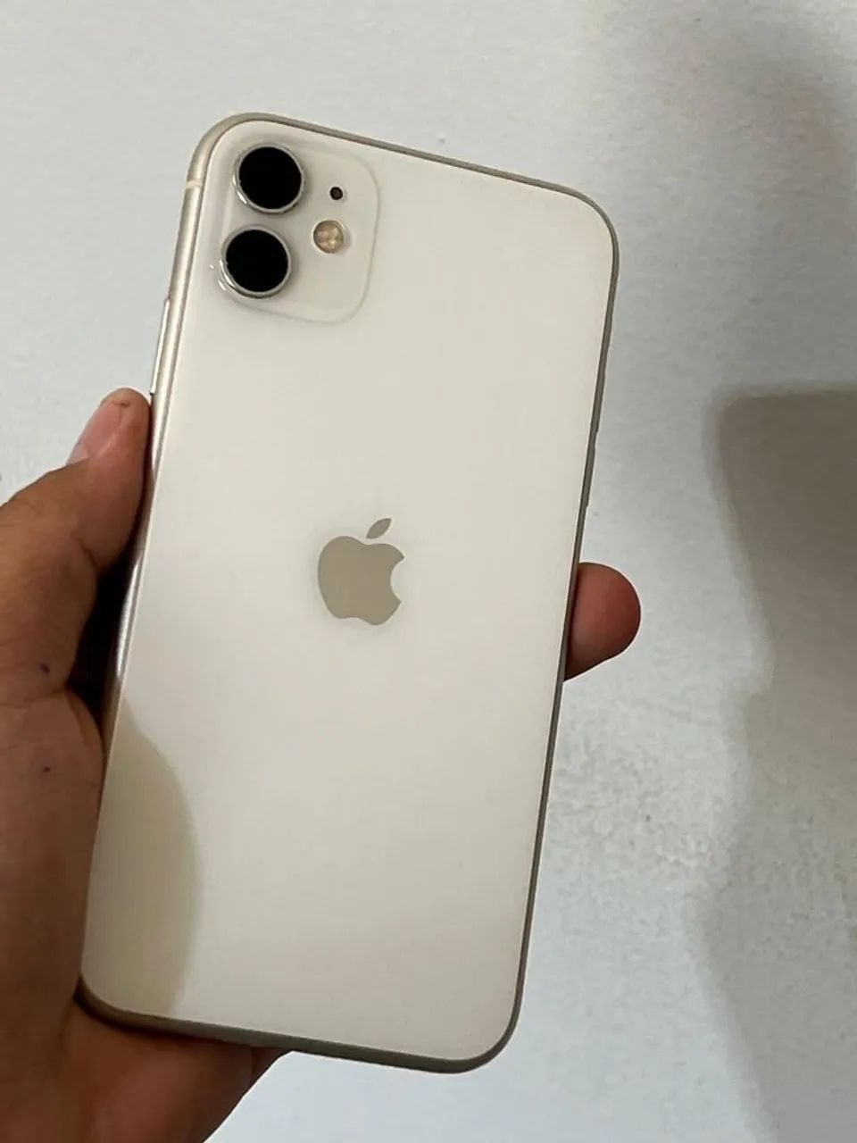iPhone 11 128GB SEMI NOVO