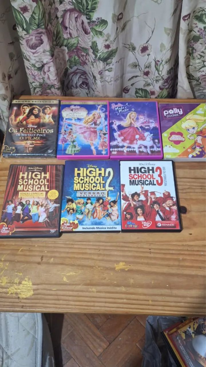 Coleção completa DVD High Schöol Musical 1,2,3 e outros - DVD, Blu