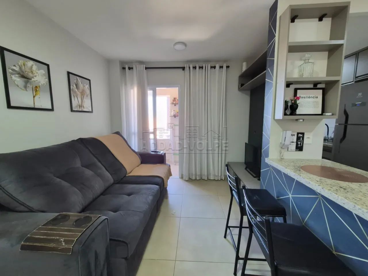 Apartamento Edifício Donatella 2 dormitórios mobiliado para locação