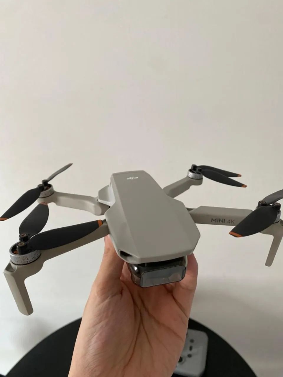 Drone DJI Mini 4K - Excelente Estado + hélices extras - Foto 2