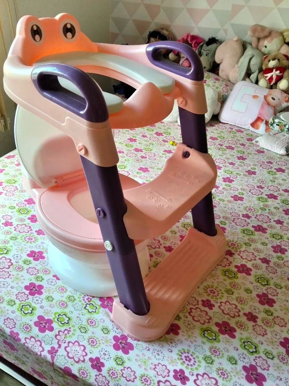 Kit para ajudar no desfralde penico e redutor com escada - Foto 4