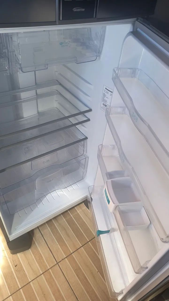 Geladeira bem conservada, funcionando perfeitamente  - Foto 2