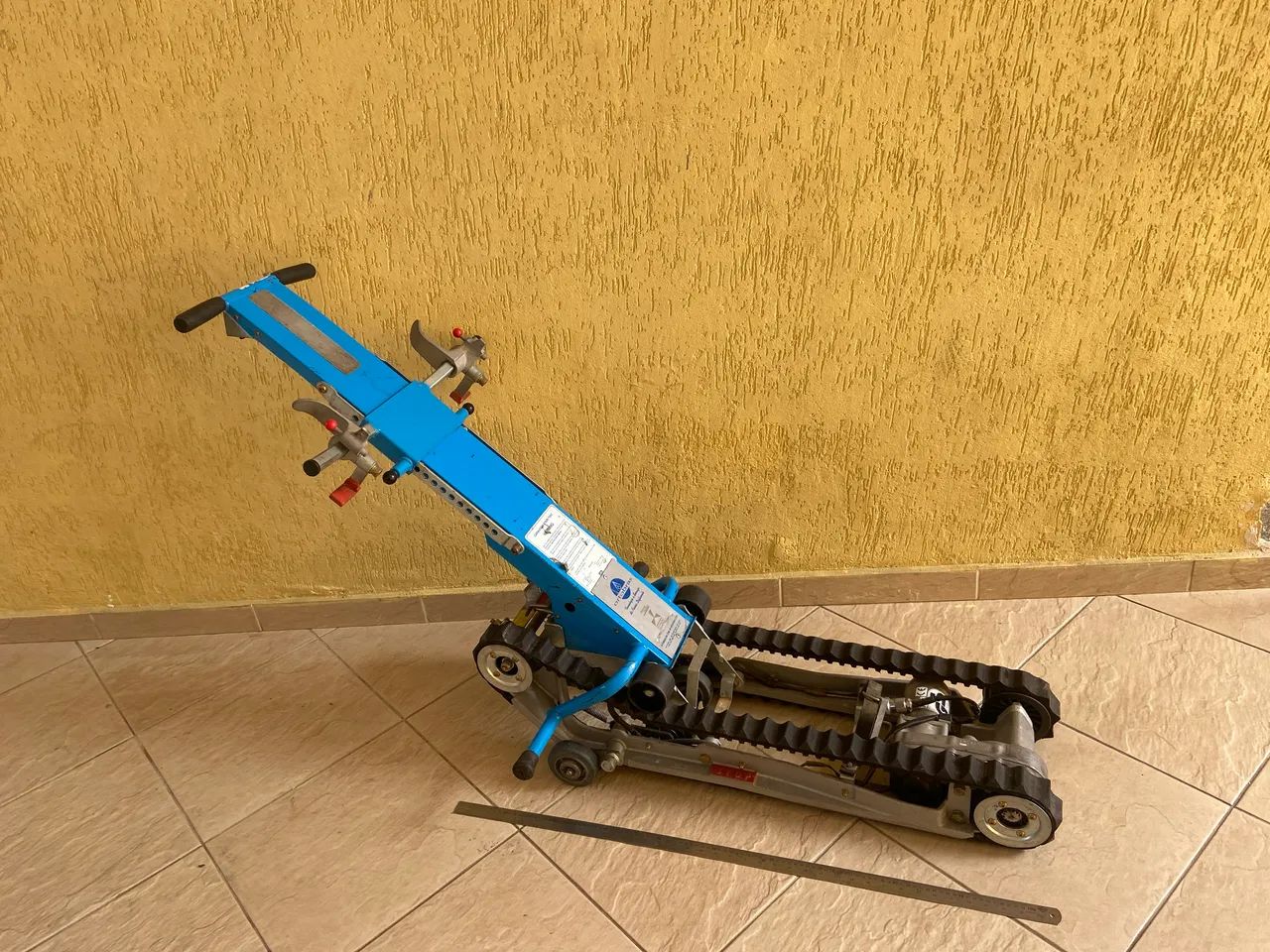 Garaventa Stair-trac (elevador para cadeirante)
