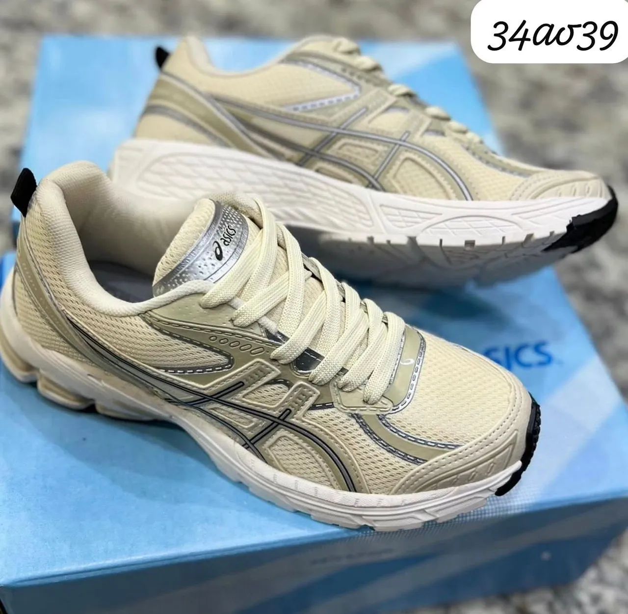 Asics  - Foto 2
